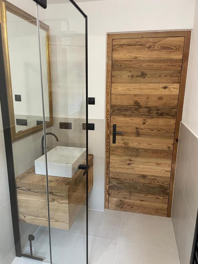 Exclusives Apartment Im Sonnenhof Moos Sexten Extérieur photo